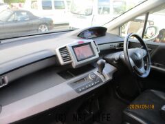 ホンダ フリードスパイクハイブリッド