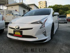 トヨタ プリウス