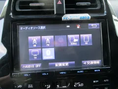 トヨタ プリウス