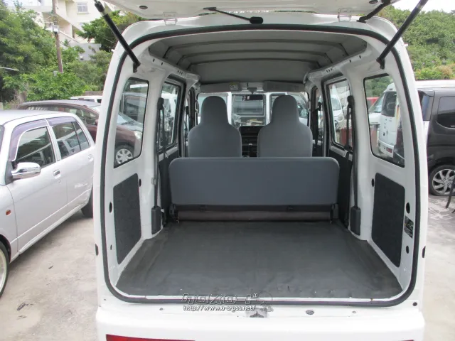 ダイハツ ハイゼットカーゴ