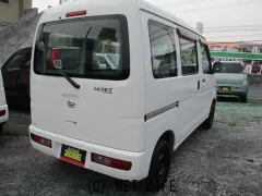 ダイハツ ハイゼットカーゴ