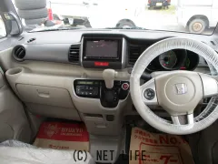 ホンダ N-BOX