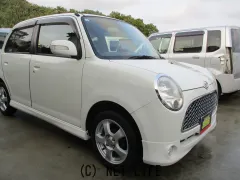 ダイハツ ミラジーノ