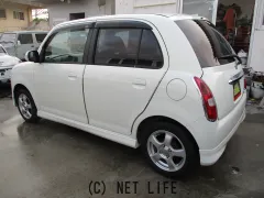 ダイハツ ミラジーノ