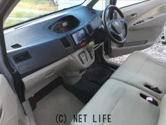 ダイハツ ムーヴ