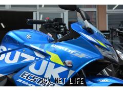 スズキ ジクサーSF250