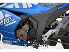 スズキ ジクサーSF250