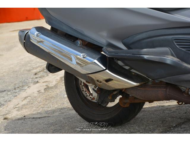 当店はスズキ現行車を中心に各メーカー新車、中古車を常時30台ラインナップ。 スズキ スカイウェイブ650