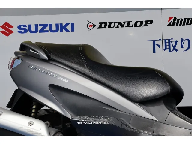 当店はスズキ現行車を中心に各メーカー新車、中古車を常時60台ラインナップ。 スズキ バーグマン200