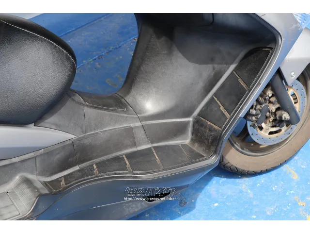 スズキ バーグマン200