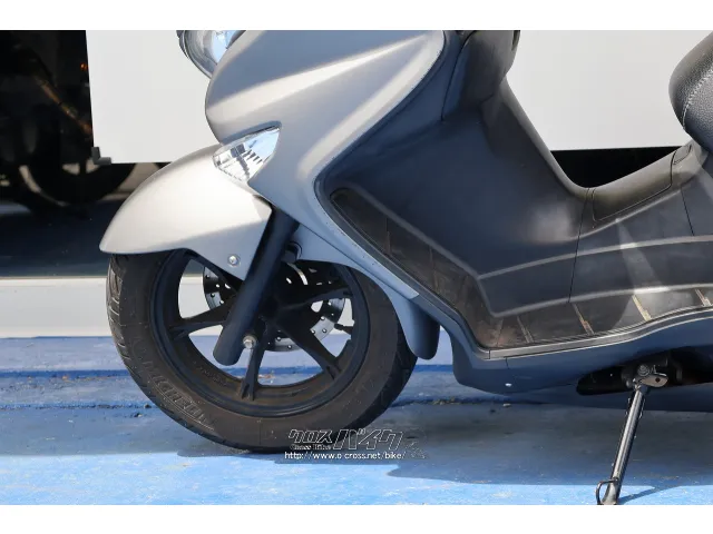 スズキ バーグマン200