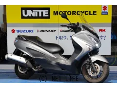 スズキ バーグマン200