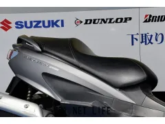 スズキ バーグマン200