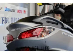 スズキ バーグマン200