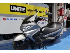 スズキ バーグマン200