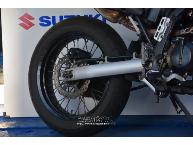 250cc以上のバイク、時には旧車、カスタム車まで様々なバイクを取り扱っています カワサキ D-トラッカー