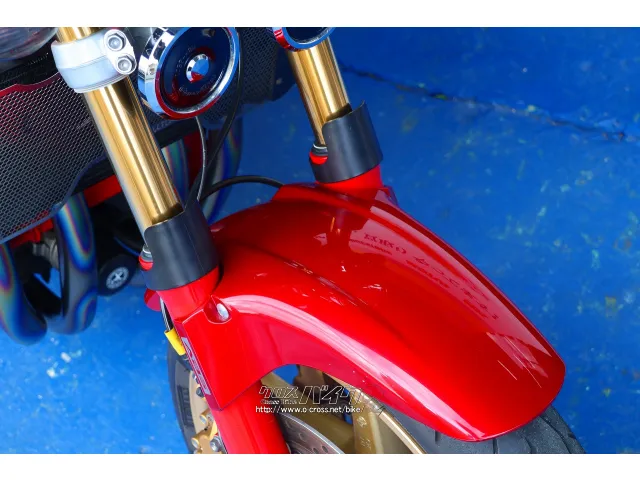 250cc以上のバイク、時には旧車、カスタム車まで様々なバイクを取り扱っています ホンダ CB