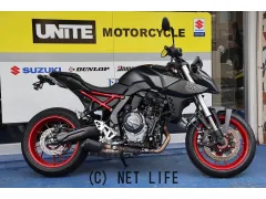 スズキ GSX-8S
