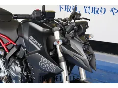 スズキ GSX-8S