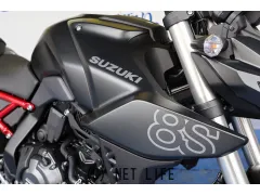 スズキ GSX-8S