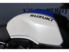スズキ GSX-8S
