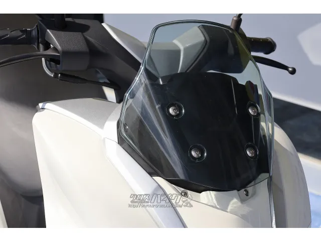 250cc以上のバイク、時には旧車、カスタム車まで様々なバイクを取り扱って スズキ バーグマン125