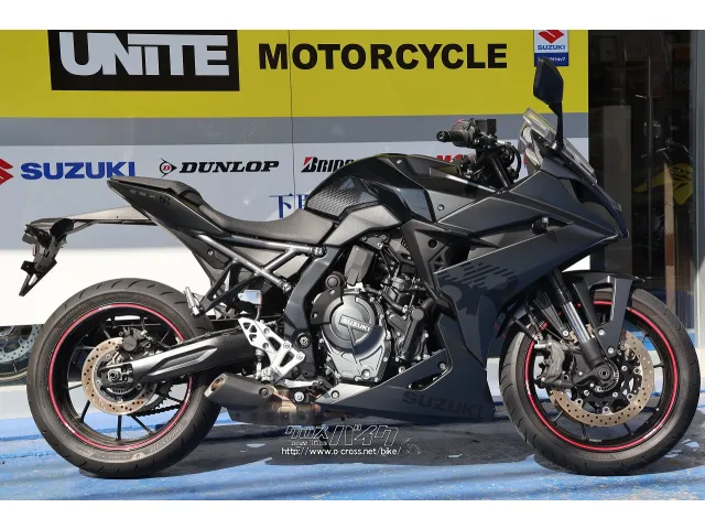 ドライブモードセレクターでマイルドな街乗りから、スポーツライディングまでOK! スズキ GSX-8R