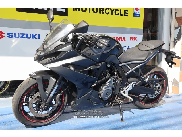 スズキ GSX-8R