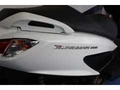スズキ バーグマン200