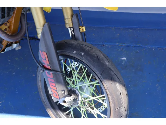 お客様に快適で、安心で、楽しい!バイクライフを提供する身近なパートナーショップ スズキ DR-Z400