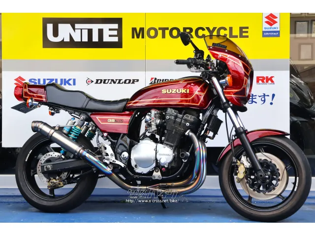 旧車仕様でカッコいい油冷マシン!高性能パーツで固めたフルカスタム車。 スズキ GSXイナズマ1200