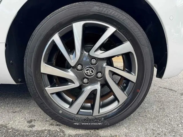 お車の知識がなくても大丈夫です!皆様のご来店をスタッフ一同、心よりお待ちしております。 トヨタ アクア