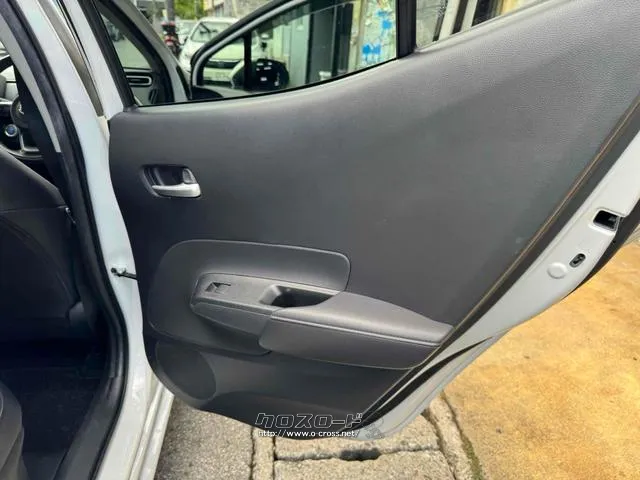 お車の知識がなくても大丈夫です!お気軽にご質問下さい!あなたのお探しの1台がここにあります! トヨタ アクア