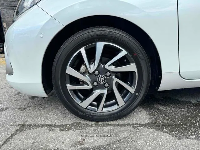 まずは気軽にお問合せ・お見積りお待ちしております。じっくり現車確認して頂けるよう、ご準備を致します! トヨタ アクア