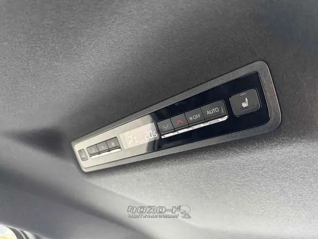 お車の知識がなくても大丈夫です!お気軽にご質問下さい!あなたのお探しの1台がここにあります! トヨタ ヴォクシー