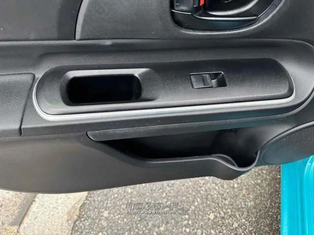 ご覧いただきありがとうございます♪気になったお車がありましたらお気軽にお電話をください♪ トヨタ アクア