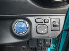 トヨタ アクア