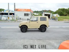 スズキ ジムニー