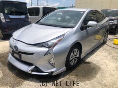 トヨタ プリウス