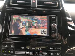 トヨタ プリウス