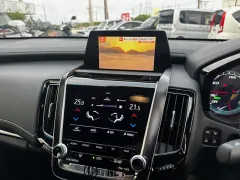 トヨタ クラウン