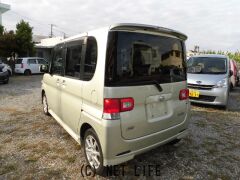 ダイハツ タント