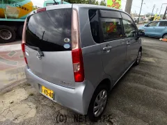 ダイハツ ムーヴ