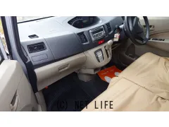 ダイハツ ムーヴ