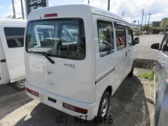 ダイハツ ハイゼットカーゴ