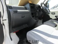 ダイハツ ハイゼットカーゴ