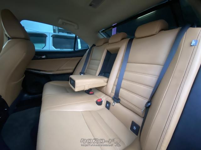 ★外装は綺麗で当たり前!室内特にハンドル・ドア・シフトノブ・インパネ・シート・カーペットの毎日触れる部分の隅々まで徹底クリーニング済み!!タバコやペット等の嫌なニオイもありません是非お越し下さいませ! レクサス IS