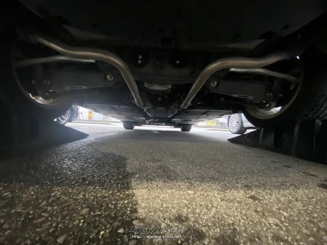 ★内地仕入れの為、下回りも綺麗な状態です。アンダーコートも施工可能です。 レクサス IS