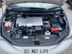 トヨタ プリウス