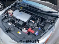 トヨタ プリウス